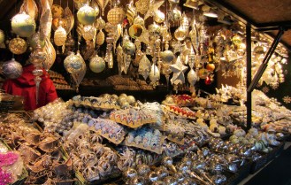 Navigating Europe’s Big-City Christmas Markets and Festivities