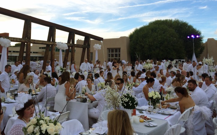 Diner en Blanc ABQ 2015