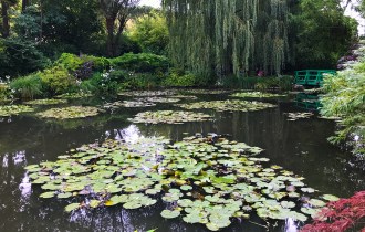 Visiting Claude Monet's House and Gardens in Giverny