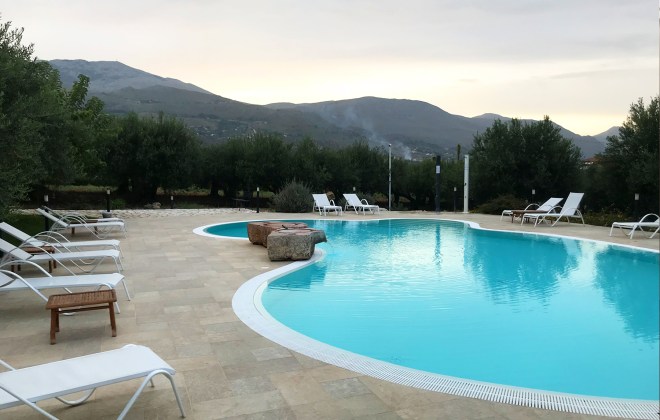 Casale la Macina pool